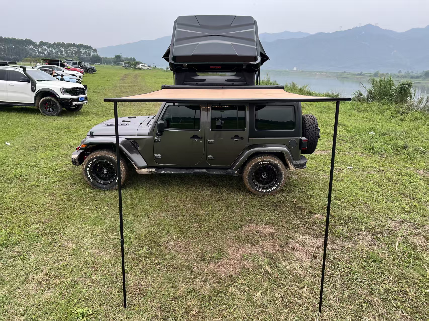 Custom Car Roof Top Tent Outdoor Side Folding Camping Truck Rooftop Tent for SUV Pickup Trailer With ABS Hard Shell Cover WP6019