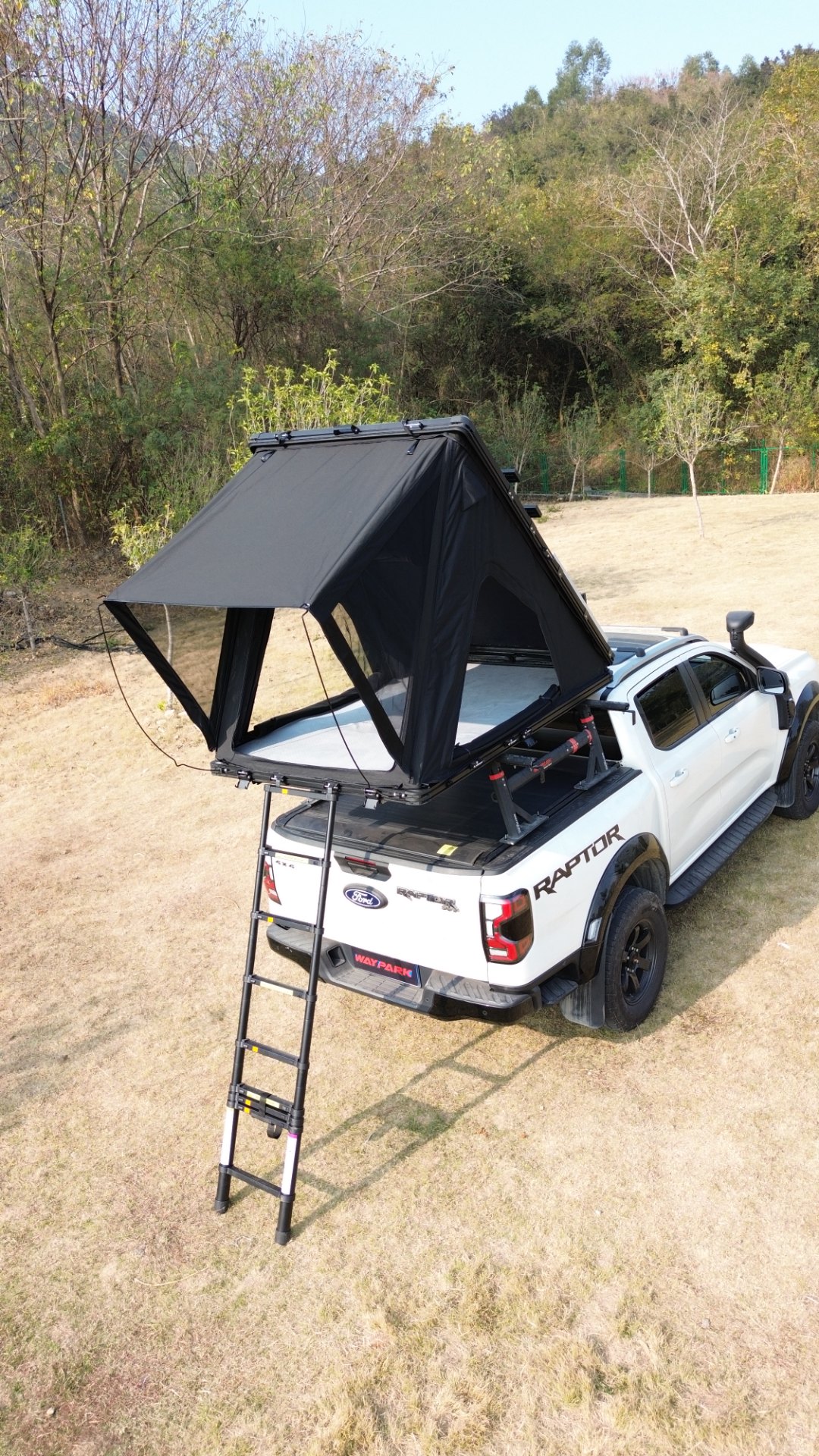 Aluminum Clamshell Roof Tent – WP6020-3
