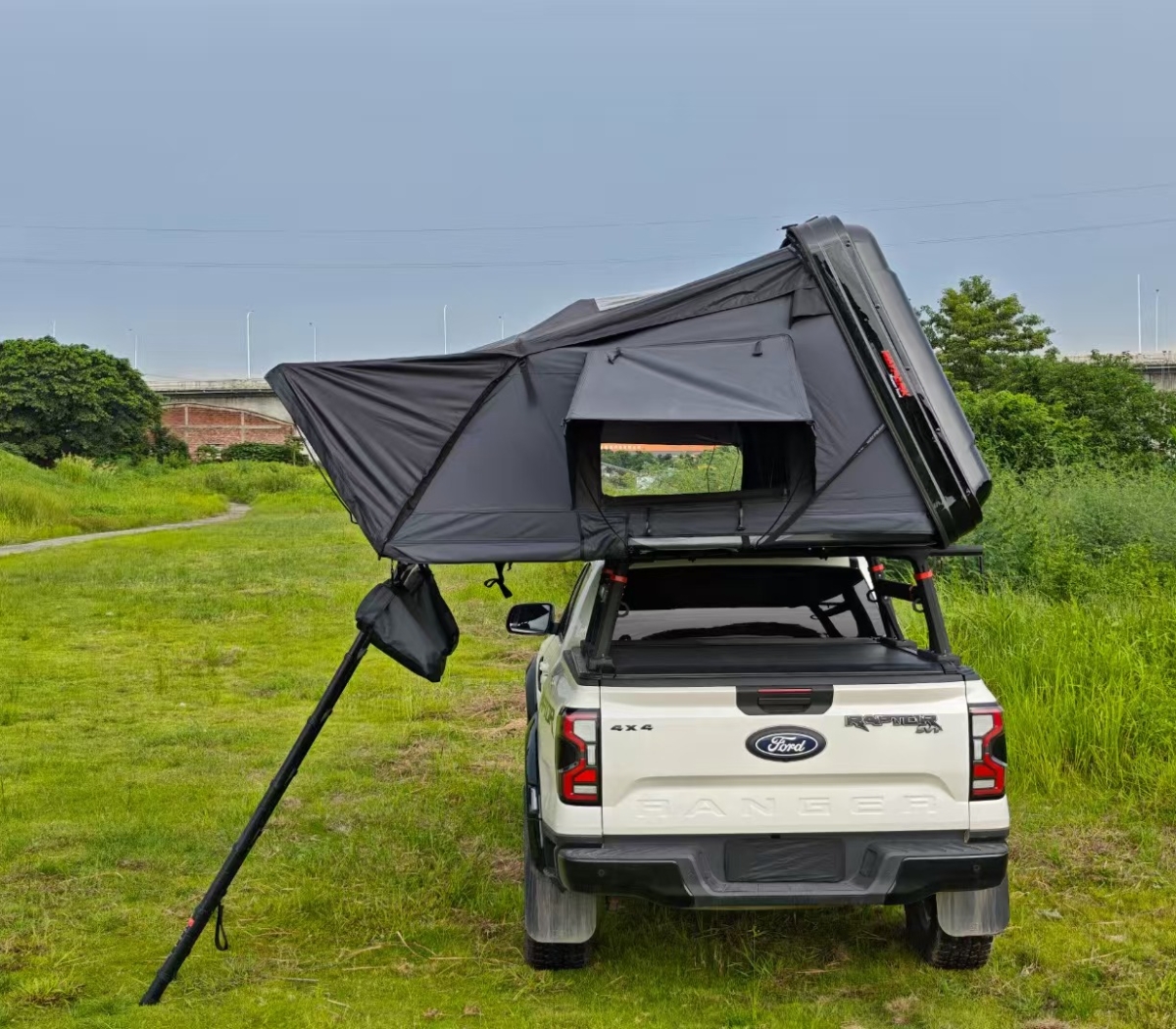 Aluminum Side-Opening Roof Tent – WP6017-1.8m