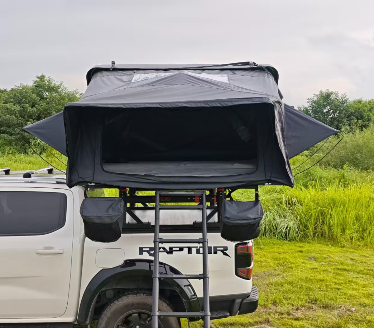Aluminum Side-Opening Roof Tent – WP6017-1.8m