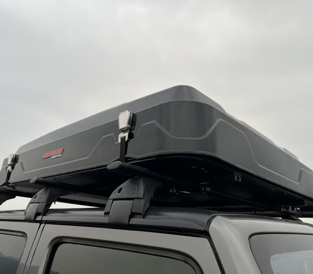 Custom Car Roof Top Tent Outdoor Side Folding Camping Truck Rooftop Tent for SUV Pickup Trailer With ABS Hard Shell Cover WP6019