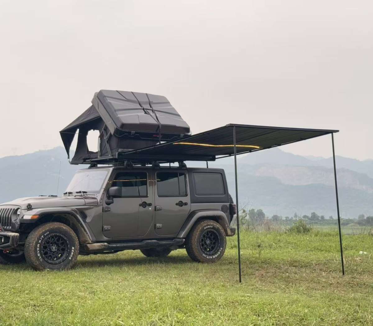 Custom Car Roof Top Tent Outdoor Side Folding Camping Truck Rooftop Tent for SUV Pickup Trailer With ABS Hard Shell Cover WP6019