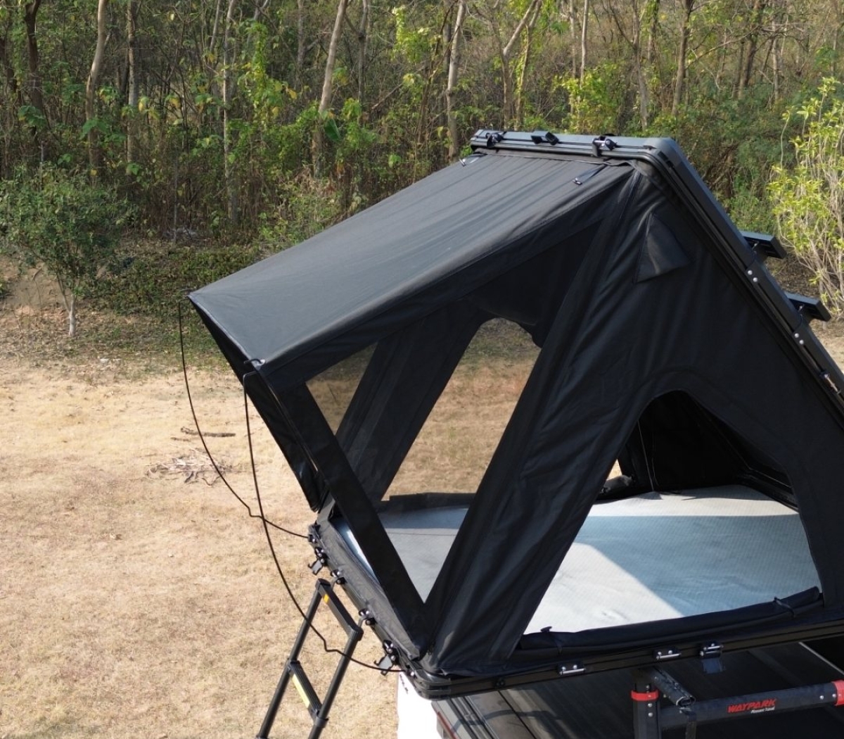 Aluminum Clamshell Roof Tent – WP6020-3